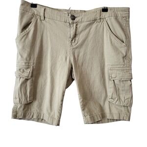 Authentic Rugged Co. Khaki Cargo Shorts Size 8‎